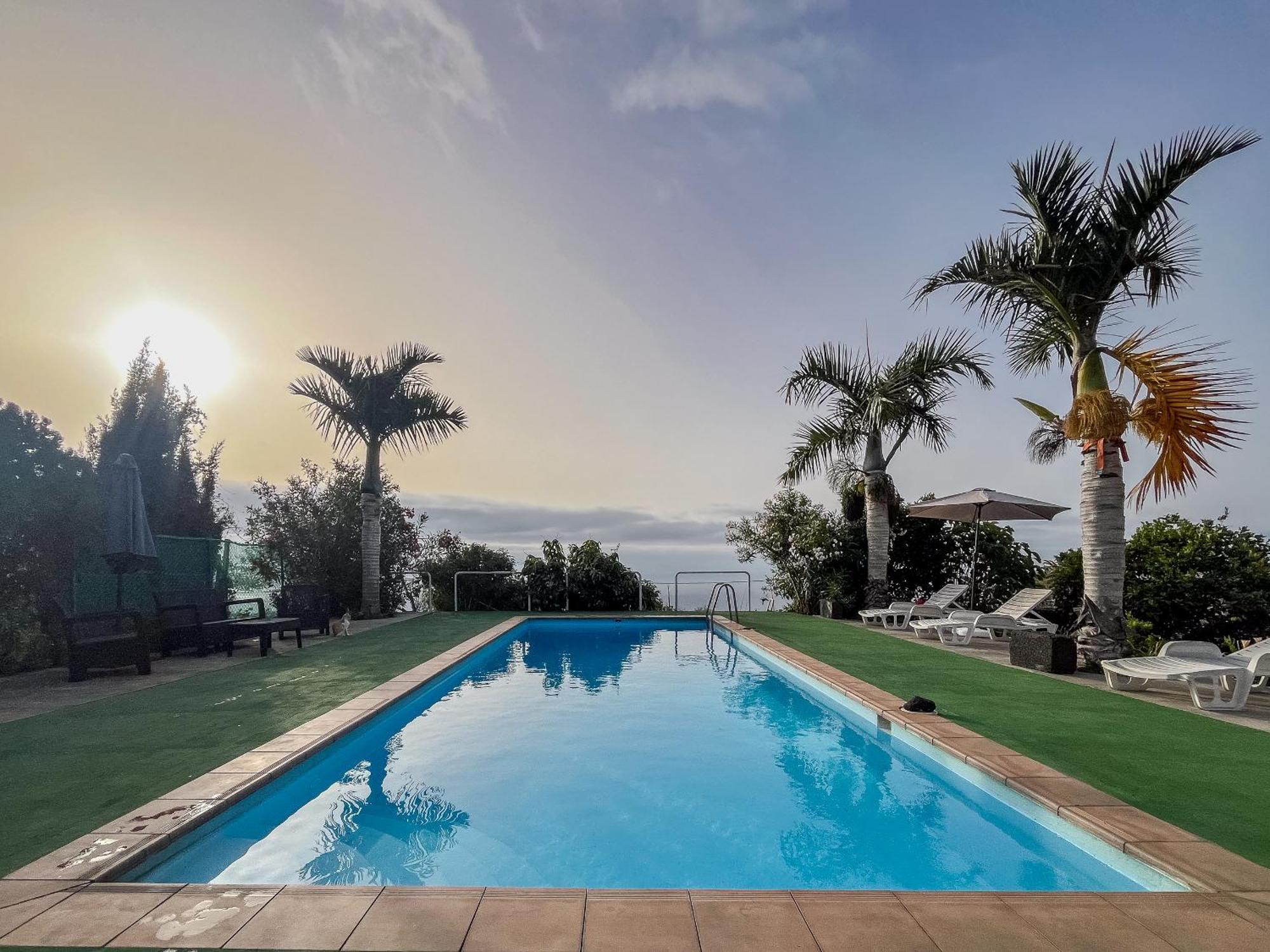 Lightbooking Luymar Con Piscina Mazo Exterior photo